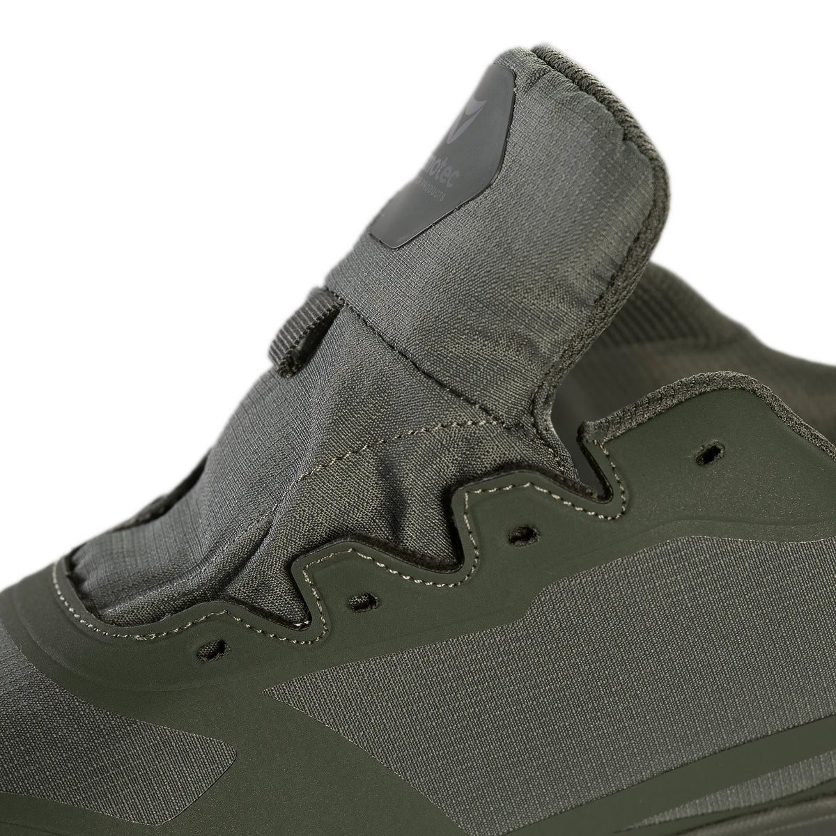 Sneakers Corett XTerm Olive