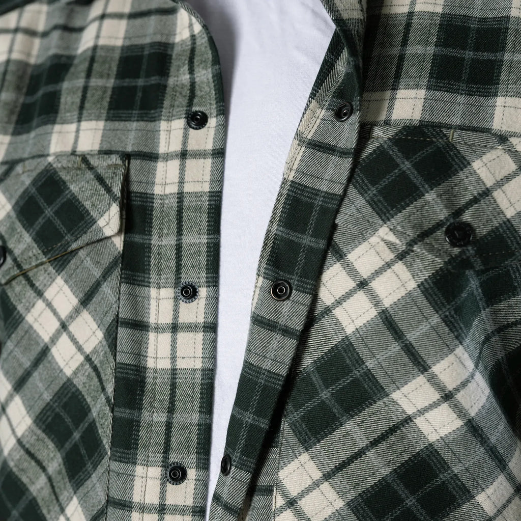 "Bureviy" Shirt Olive/White