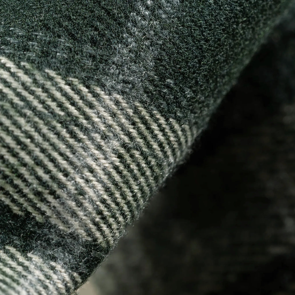 "Bureviy" Shirt Olive/White